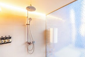 Brickyard Retreat at Mutianyu Great Wall