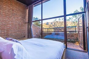 Brickyard Retreat at Mutianyu Great Wall