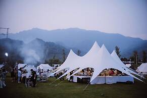 Brickyard Retreat at Mutianyu Great Wall