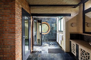 Brickyard Retreat at Mutianyu Great Wall