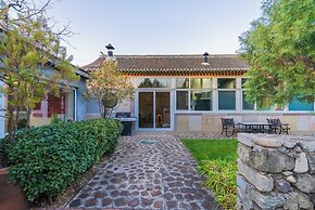 Brickyard Retreat at Mutianyu Great Wall