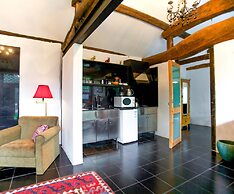 Brickyard Retreat at Mutianyu Great Wall