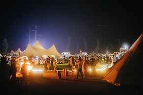 Brickyard Retreat at Mutianyu Great Wall