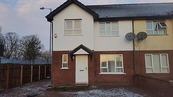 Lawnbrook Town Guest House