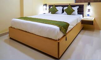 Treebo Oasis, Laxmisagar