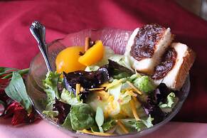 Hickory Bridge Farm Restaurant