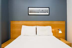 Omar do Rio - Apartamento SB808