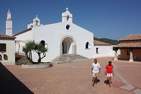 Residence Le Corti Di Marinella