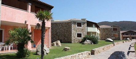 Residence Le Corti Di Marinella