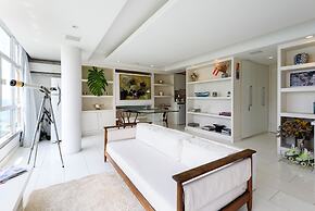 Omar do Rio - Apartamento V902