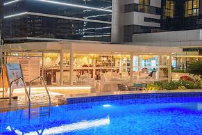 Mövenpick Hotel Apartments Downtown Dubai