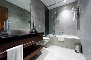 Mövenpick Hotel Apartments Downtown Dubai
