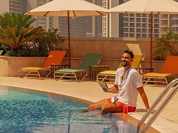 Mövenpick Hotel Apartments Downtown Dubai