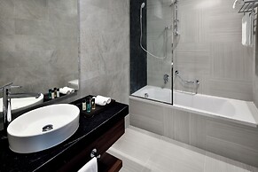 Mövenpick Hotel Apartments Downtown Dubai