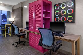 Home2 Suites by Hilton Denver South/Centennial Airport