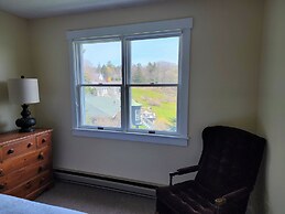 East Wind Inn