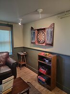 East Wind Inn