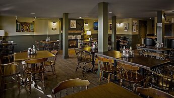 East Wind Inn