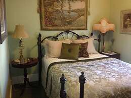 Weaverville Whitmore Inn