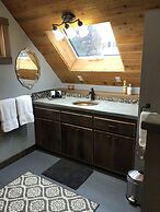 Weaverville Whitmore Inn