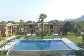 Famous Hotel Bagan 2