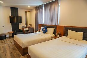 Jolia Hotel Danang Beach