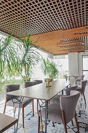 Jolia Hotel Danang Beach