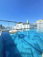 Jolia Hotel Danang Beach
