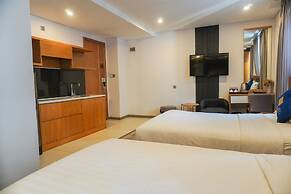 Jolia Hotel Danang Beach