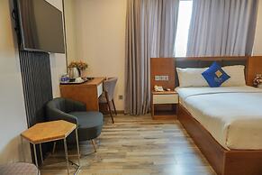 Jolia Hotel Danang Beach