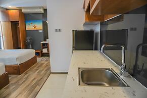 Jolia Hotel Danang Beach