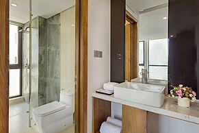 Jolia Hotel Danang Beach