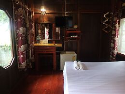 Pairom Resort