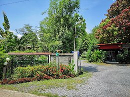 Pairom Resort