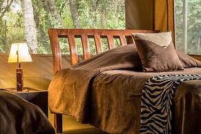 Rhino Watch safari Lodge