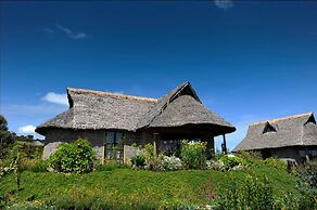 Rhino Watch safari Lodge