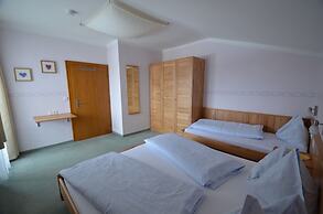 Lindenheim Appartements KG