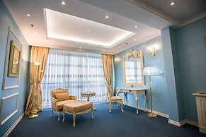 Caspian Riviera Grand Palace