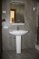 Olympia Guest House