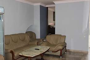 Dolphin hotel
