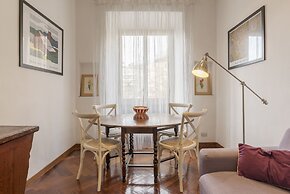 Trastevere Elegant Apartment