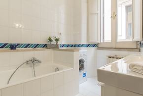 Pantheon Charming Apartment