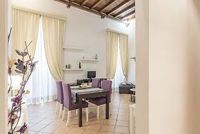 Pantheon Charming Apartment