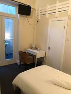 Tourian Lounge Hotel