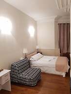 Tourian Lounge Hotel