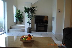 Ov1457 - Emerald Island - 3 Bed 3 Baths Townhome