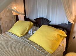 La Kaz Nana Sakifo - Adults Only