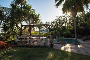 La Kaz Nana Sakifo - Adults Only