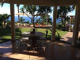 La Kaz Nana Sakifo - Adults Only