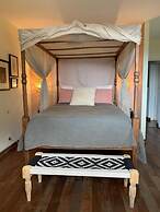 La Kaz Nana Sakifo - Adults Only